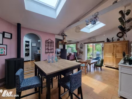 maison 9 pièces 200 m²