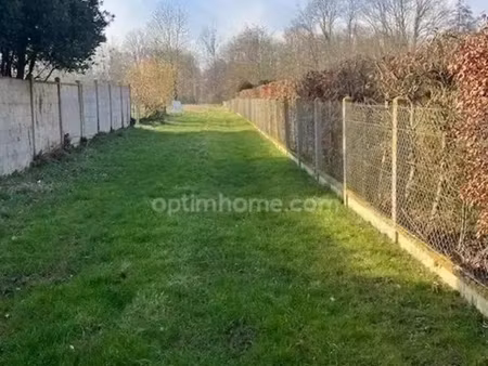 terrain 1 115 m² courdemanche