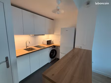 studio 30 5m2 refait à neuf  calme  proche bécons bruyères