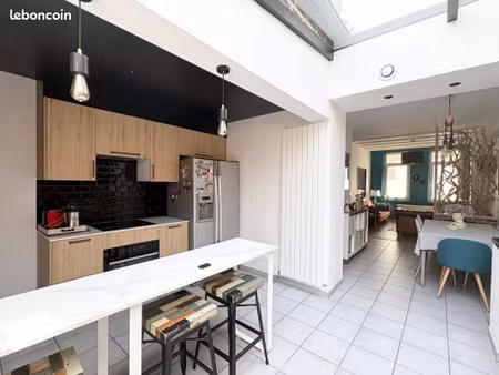 maison 2 pièces 110 m²