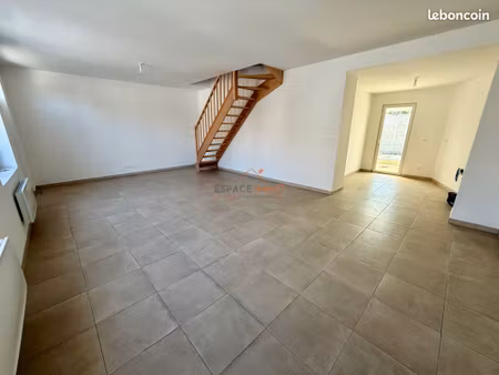 maison 4 pièces 75 m²