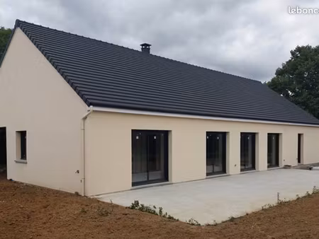maison 4 pièces 150 m²