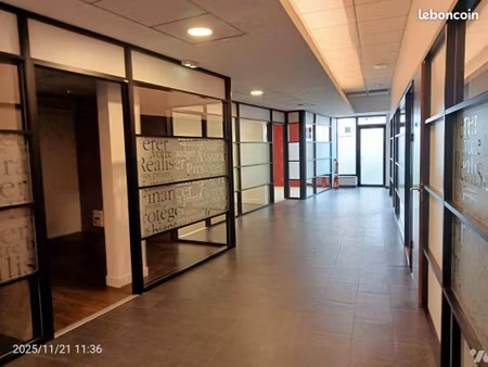 local divers 275 m² lille