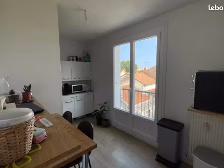 idéal investisseur / appartement 2 pièces de 44 m² limoges beaublanc