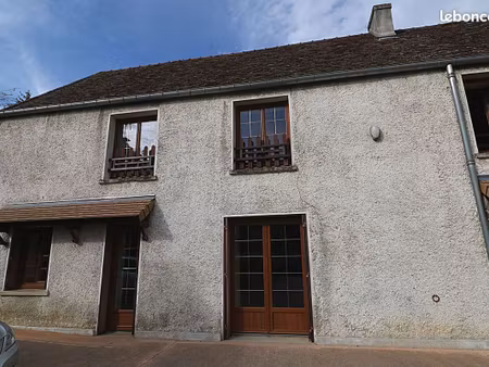 appartement 3 pièces 80 m²