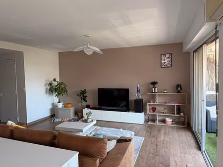 pré annonce* à louer – appartement 3 pièces de 65 m² entièrement rénové et meublé disponib