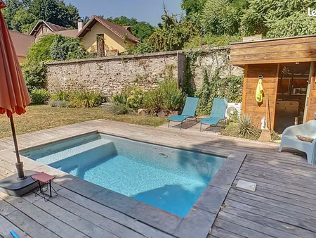 maison 6 pièces 100 m²