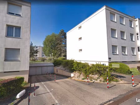 box fermé 1 place sous la résidence aguado à evry