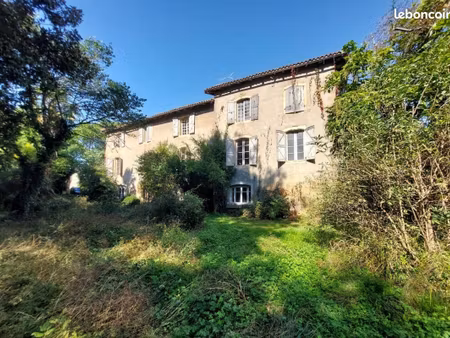 maison 11 pièces 350 m²