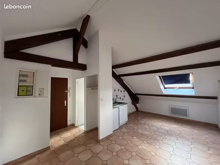 particulier - loue - type 1 - 25m² - disponible - rue des lilas - dijon