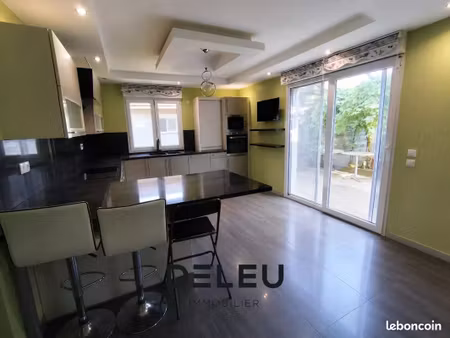 maison 4 pièces 100 m²