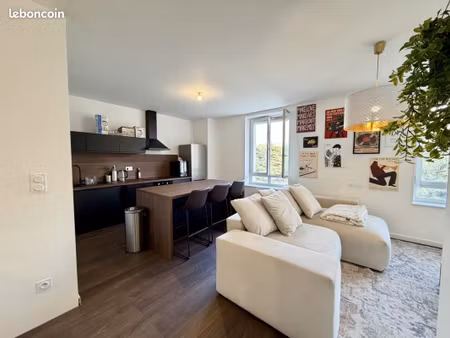 appartement 3 pièces 65 m²