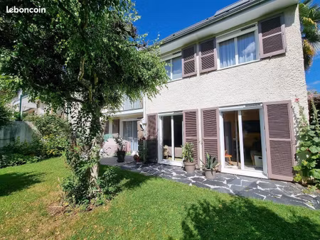 maison 6 pièces 142 m²