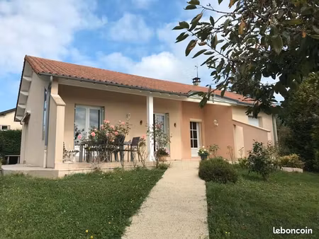 pavillon 6 pièces 143 m²