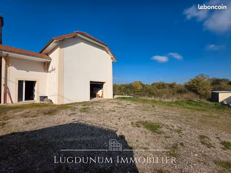 grange 6 pièces 150 m²