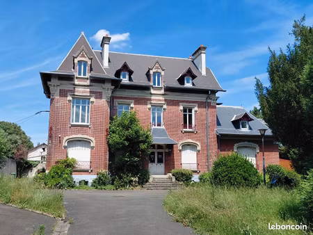 bureaux 600 m² mitry mory