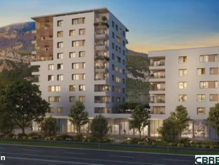 local commercial 235 m² le pont de claix