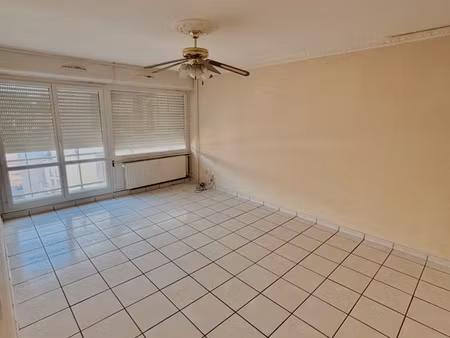 appartement t2 avec garage