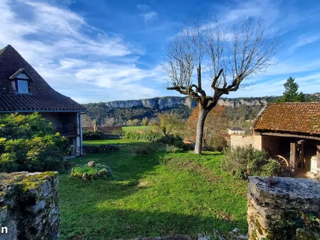 ensemble en pierres maison quercynoise 210 m² habitables