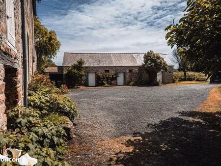 ferme 4 pièces 100 m²