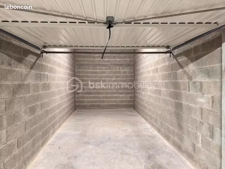 garage/box 14 m² annecy le vieux