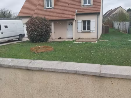 pavillon proche centre ville bonneval