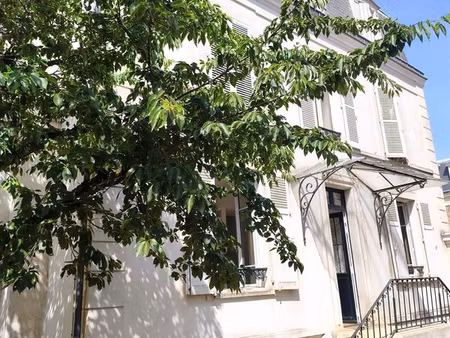 maison de ville 7 pièces 150 m²