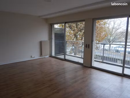 appartement 3 pièces 82 m²