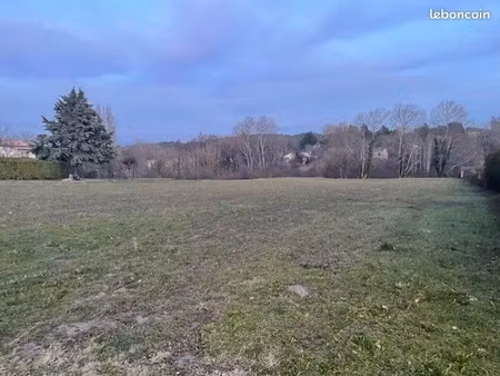 terrain 1 000 m² mormoiron