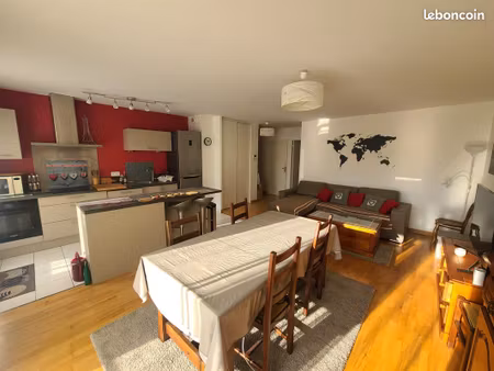 beau t3 meublé de 72m² avec terrasse – proche chu / botanique