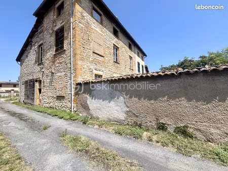maison de village 3 pièces 86 m²