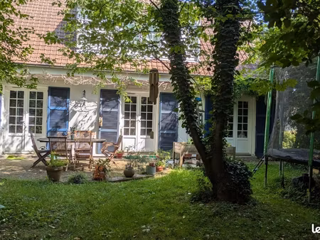 maison 150 m2 + petite maison 60 m2 à restaurer