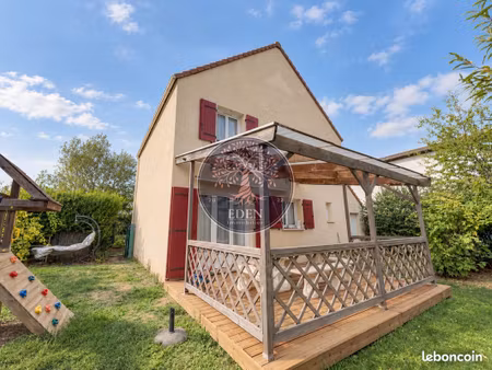 maison 6 pièces 100 m²