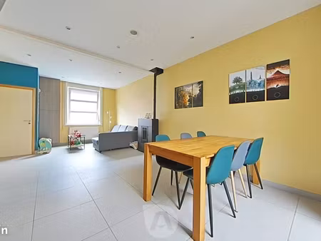 maison 5 pièces 106 m²