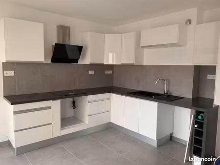 location t4 75 m²