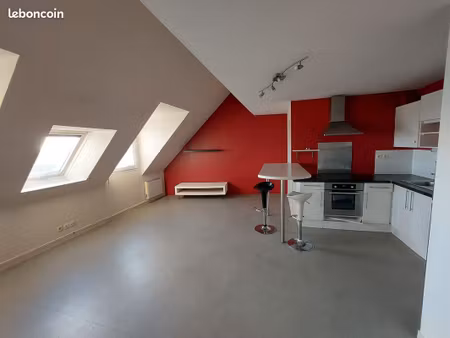 bel appartement 2 pièces en duplex