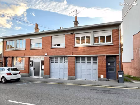 béthune – immeuble de rapport : 2 t3  local commercial et 9 garages - terrain 604m2