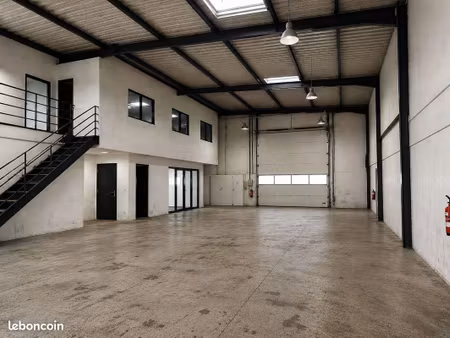 entrepôt 1000 m² montreuil