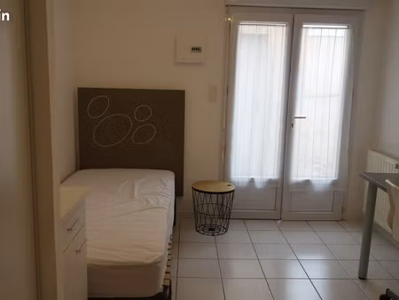 studio meublé 15 m²