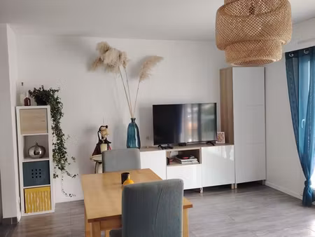 appartement t2 lumineux de 47 m² avec balcon  parking et box – résidence calme et sécurisé