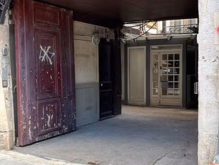mur commerciaux libre