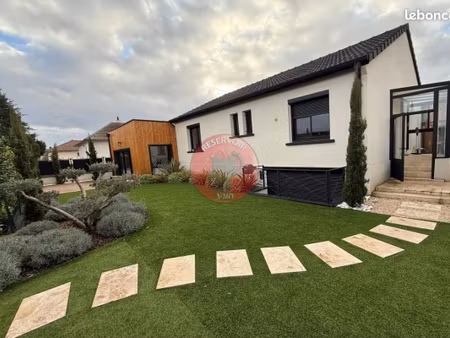 maison 6 pièces 166 m²