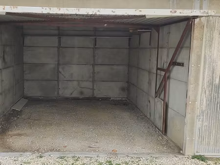 stockage box garage garde-meuble hivernage bourges