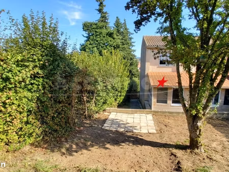 maison 4 pièces 95 m²