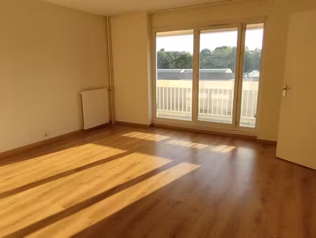 location appartement f3 elancourt