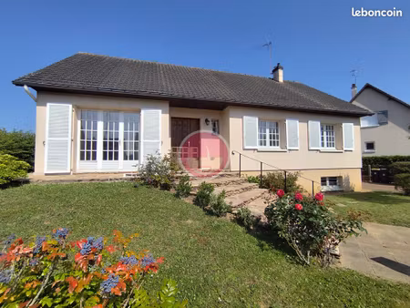 maison 6 pièces 105 m²