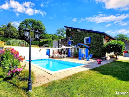 ferme 8 pièces 300 m²