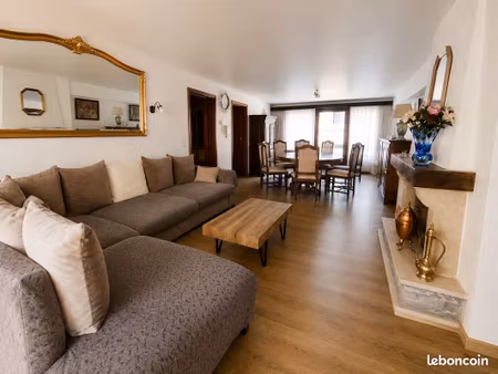 appartement de 2 chambres avec garage privatif a vendre à mouscron (belgique)