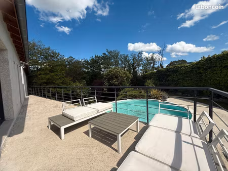 maison 5 pièces 106 m²