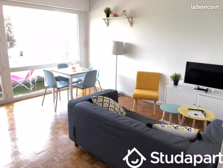 chambre 1 pièce 10 m²